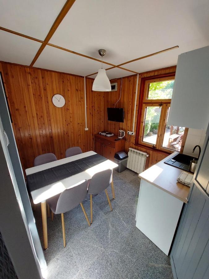 Zarzecze 27A Villa เอากุสตูฟ ภายนอก รูปภาพ